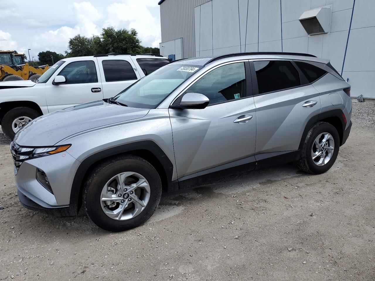 2024 Hyundai Tucson VIN 5NMJB3DE7RH418381 - Copart auction photo