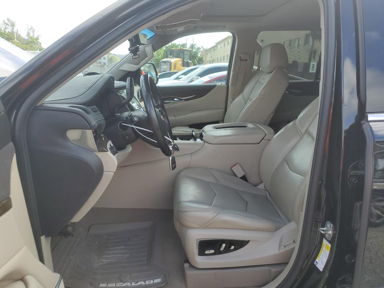 2018 Cadillac Escalade VIN 1GYS3BKJ6JR351276 Copart auction photo, vandalism damage thumbnail 7