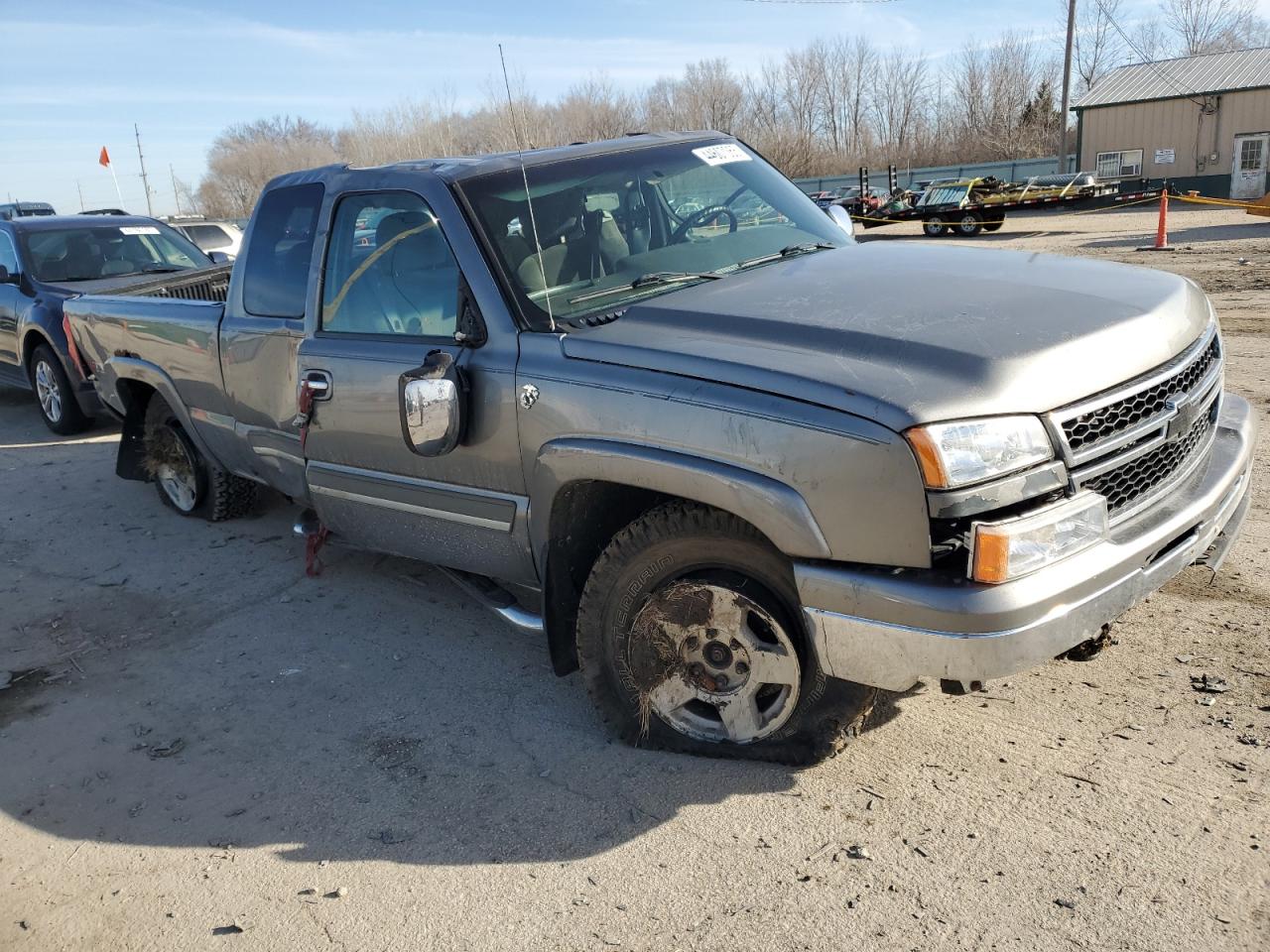 2006 Chevrolet Silverado VIN 1GCEK19B46Z182011 Copart auction photo, rollover damage thumbnail 4