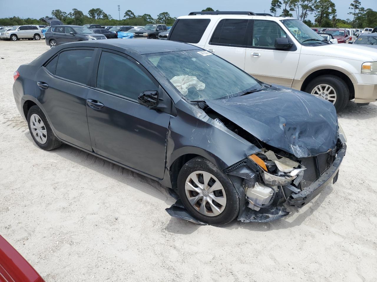 2015 Toyota Corolla VIN 2T1BURHE9FC311829 Copart auction photo, front end / hail damage thumbnail 4