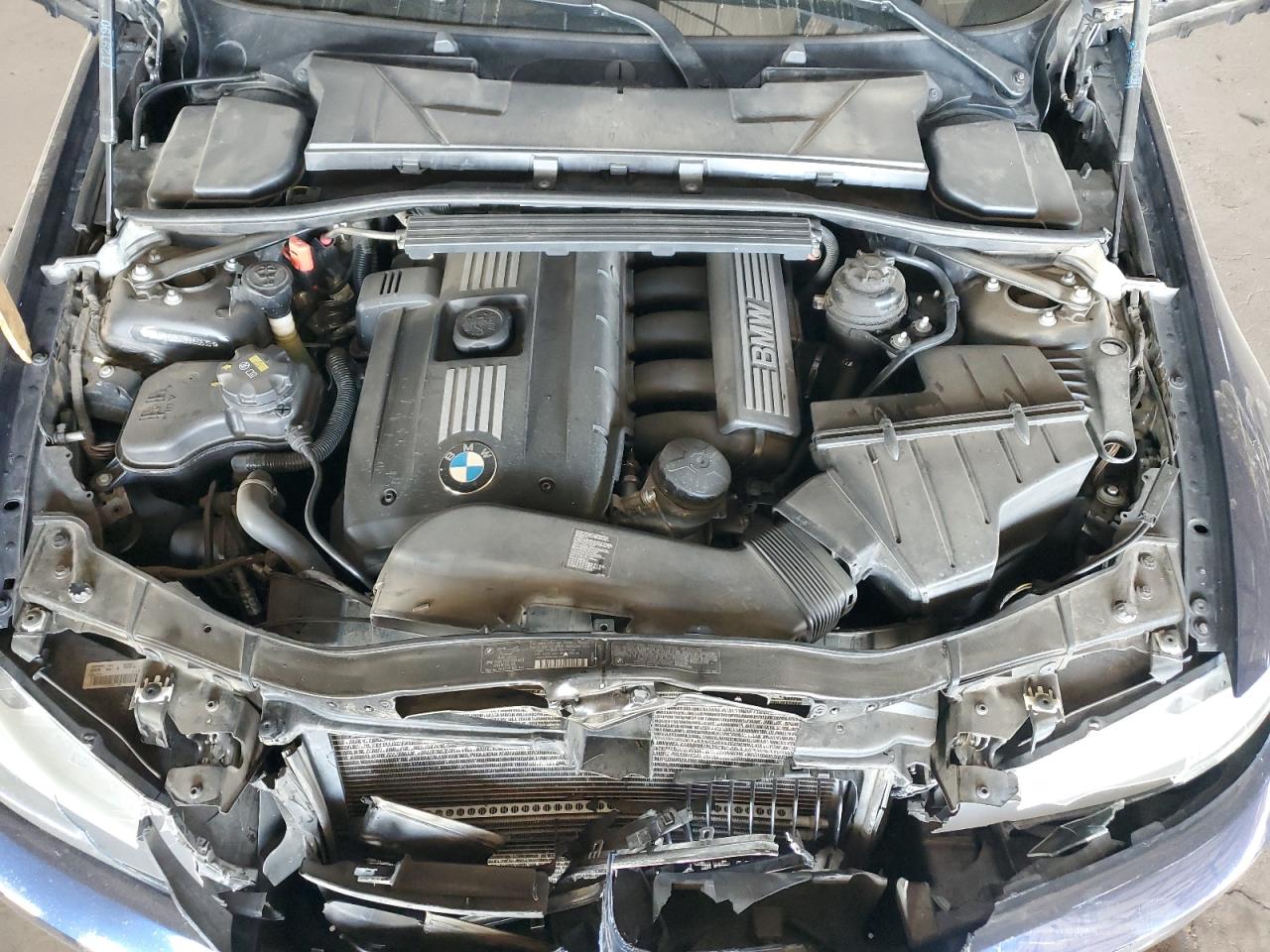 2011 BMW 3er VIN WBAPH5G54BNN59639 Copart auction photo, front end damage thumbnail 13