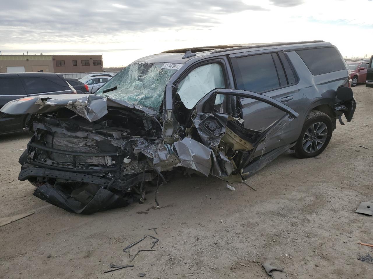 2021 Chevrolet Suburban VIN 1GNSKDKD8MR433097