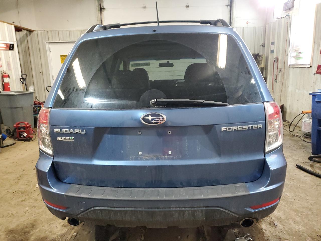 2009 Subaru Forester VIN JF2SH64639H766467 Copart auction photo, front end / side damage thumbnail 6