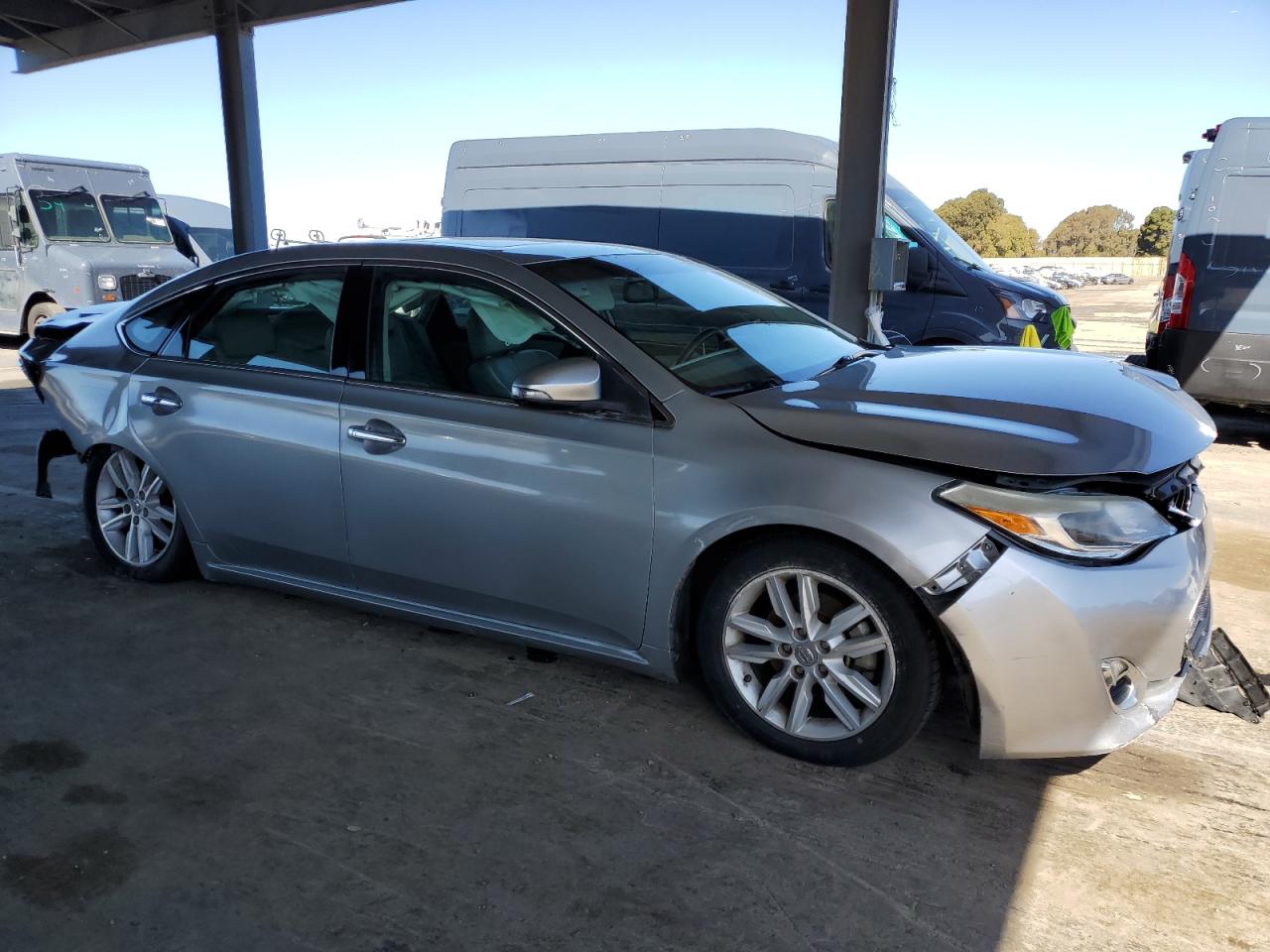 2015 Toyota Avalon VIN 4T1BK1EB0FU151212 Copart auction photo, front end / rear end damage thumbnail 4