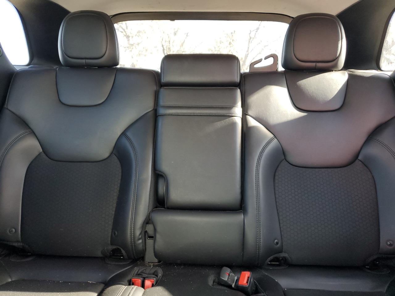 2019 Jeep Grand Cherokee VIN 1C4PJMLBXKD354247 Copart auction photo, mechanical damage thumbnail 10