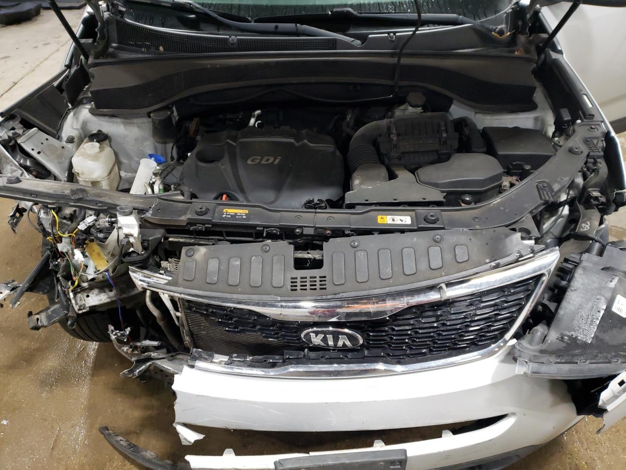 2015 KIA Sorento VIN 5XYKTCA62FG593934 Copart auction photo, front end damage thumbnail 14