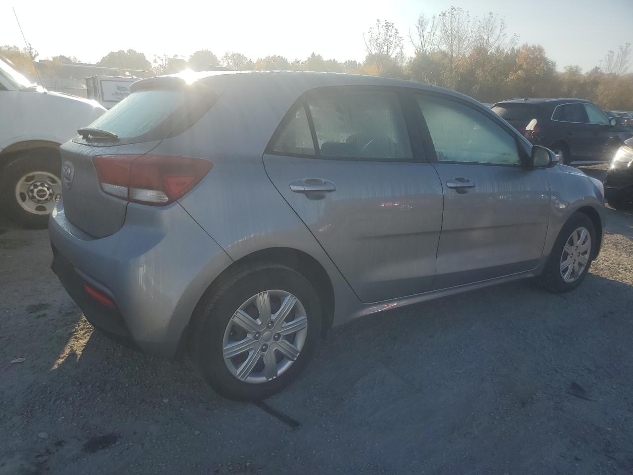 2023 KIA Rio VIN 3KPA25AD9PE579696 Copart auction photo, side / minor dent/scratches damage thumbnail 3