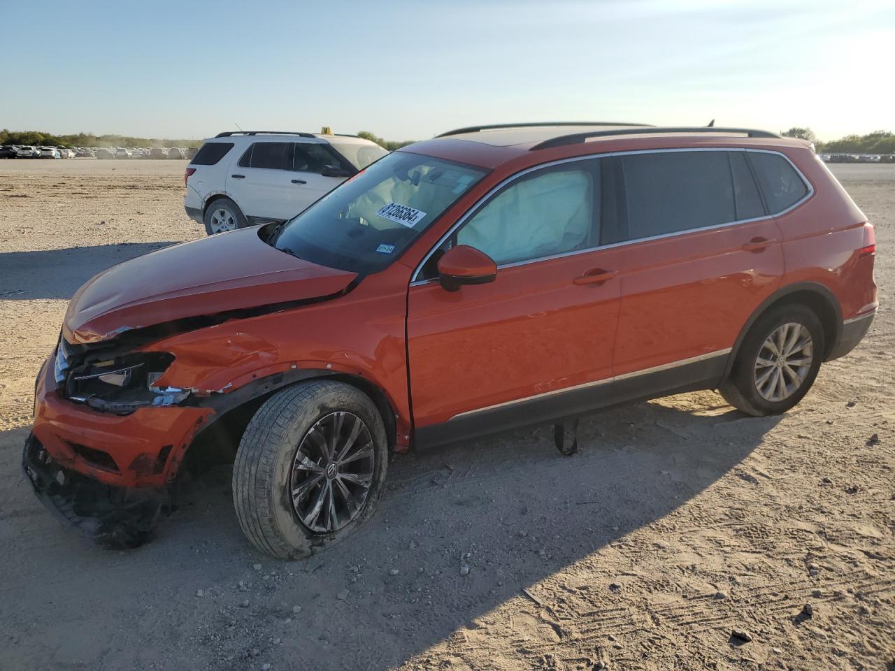 2018 Volkswagen Tiguan VIN 3VV3B7AX3JM162149