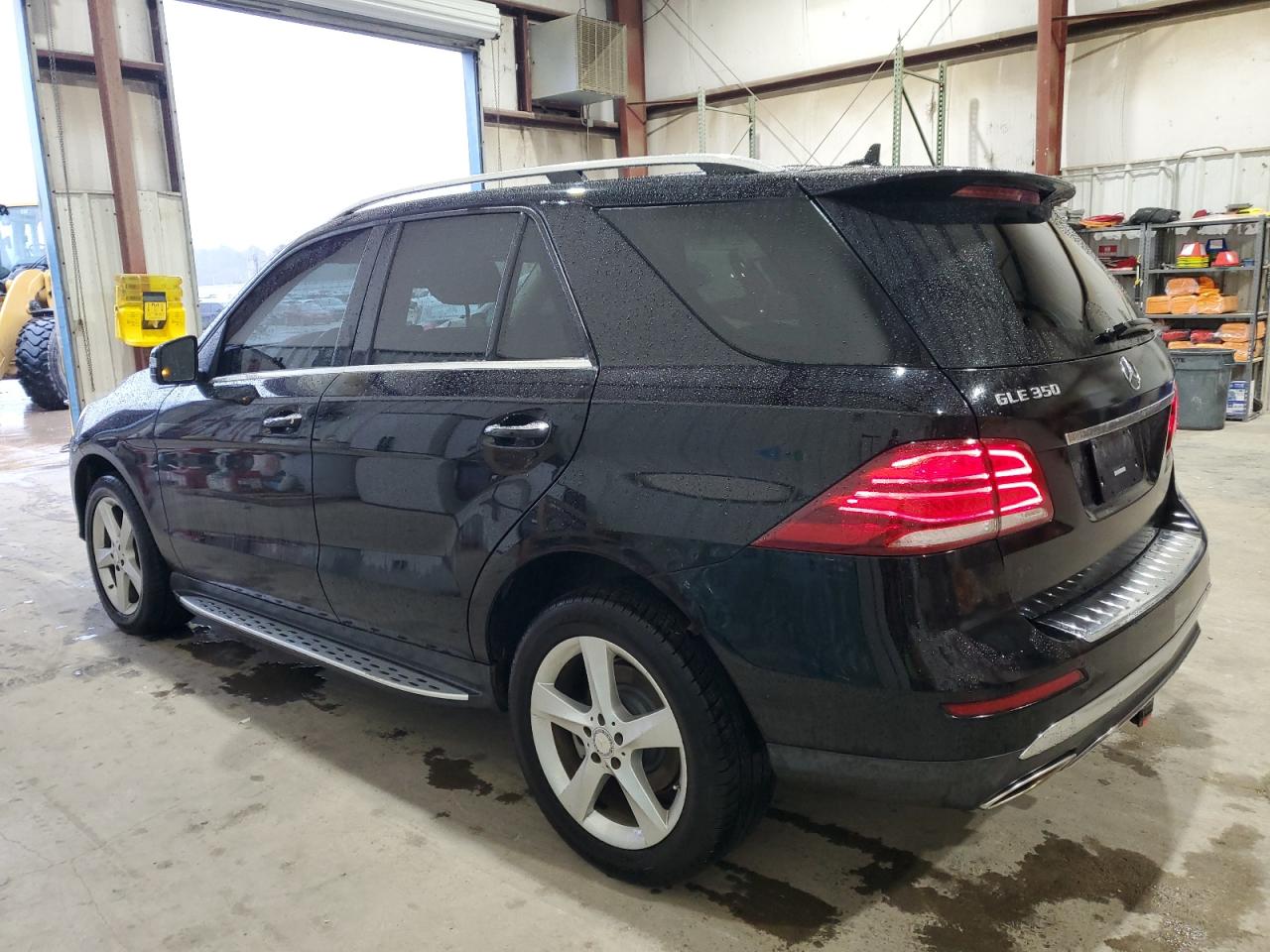2017 Mercedes-Benz GLE VIN 4JGDA5JB4HA857192 Copart auction photo, front end / side damage thumbnail 2