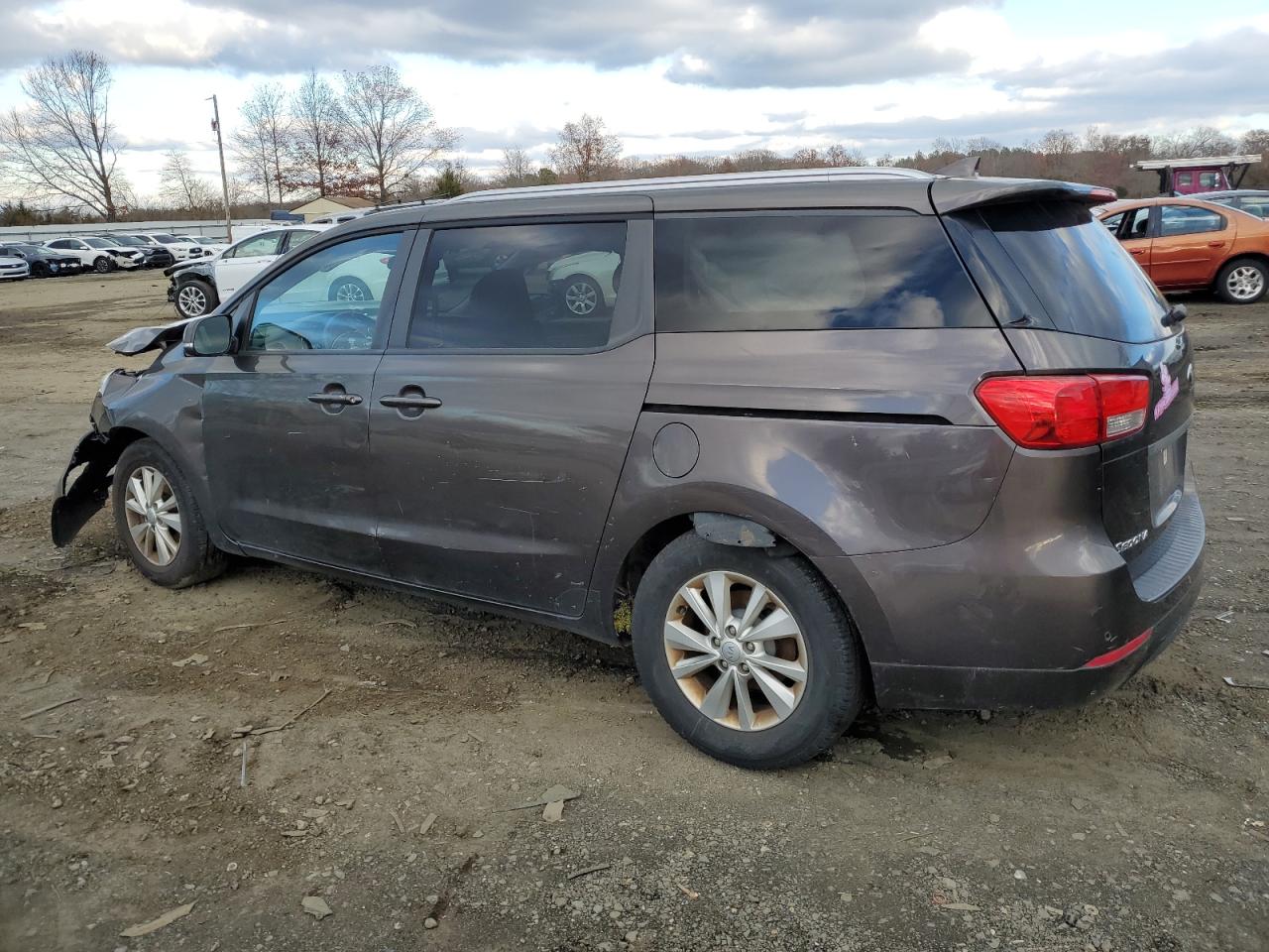 2016 KIA Sedona VIN KNDMB5C12G6166170 Copart auction photo, front end / side damage thumbnail 2
