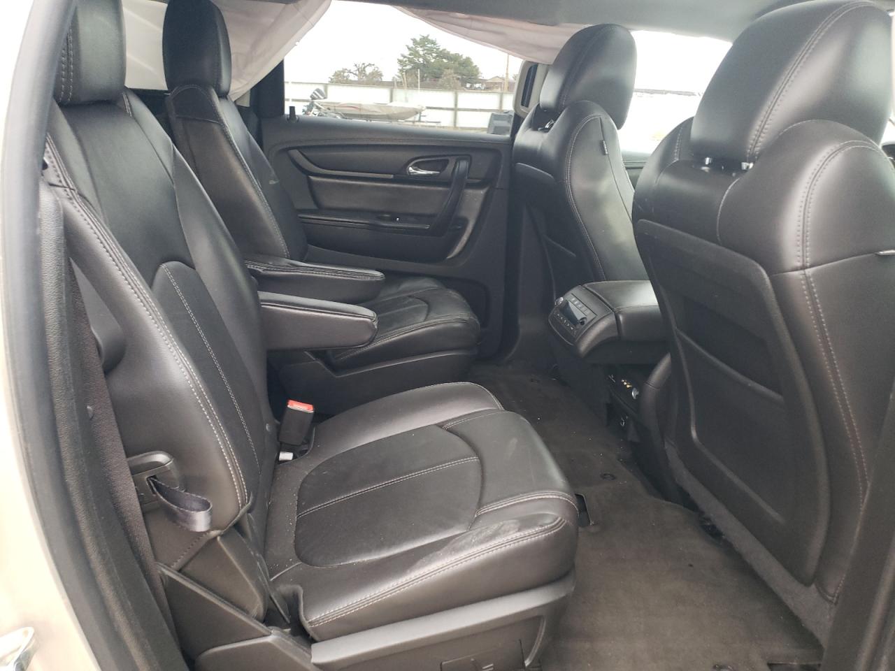 2017 Chevrolet Traverse VIN 1GNKVHKDXHJ130664 Copart auction photo, front end / side damage thumbnail 10