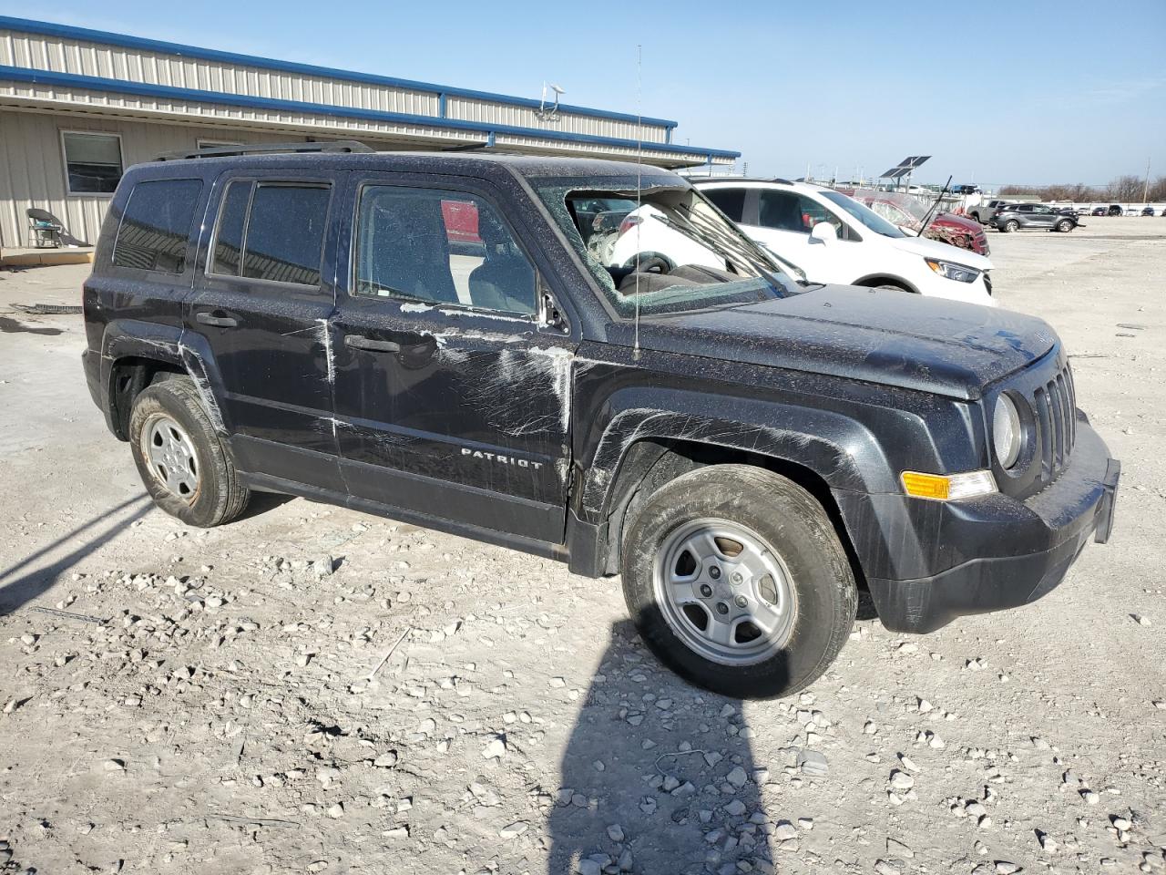 2015 Jeep Liberty (Patriot) VIN 1C4NJPBB7FD164373 Copart auction photo, side damage thumbnail 4
