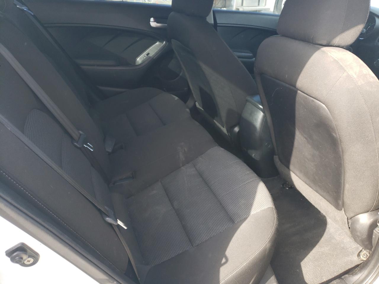 2017 KIA Forte VIN 3KPFK4A78HE066841 Copart auction photo, front end damage thumbnail 11