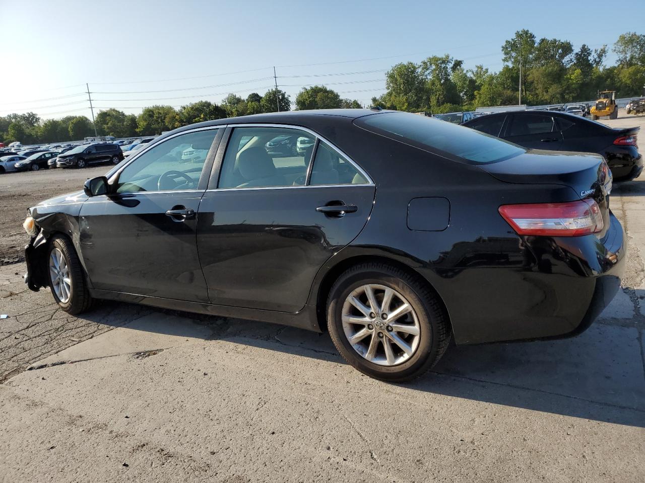 2011 Toyota Camry VIN 4T1BF3EK6BU201668 Copart auction photo, front end damage thumbnail 2
