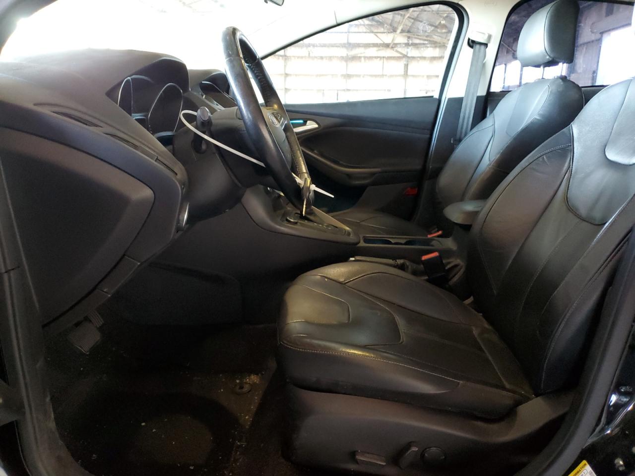 2015 Ford Focus VIN 1FADP3K2XFL290046 Copart auction photo, front end / side damage thumbnail 7