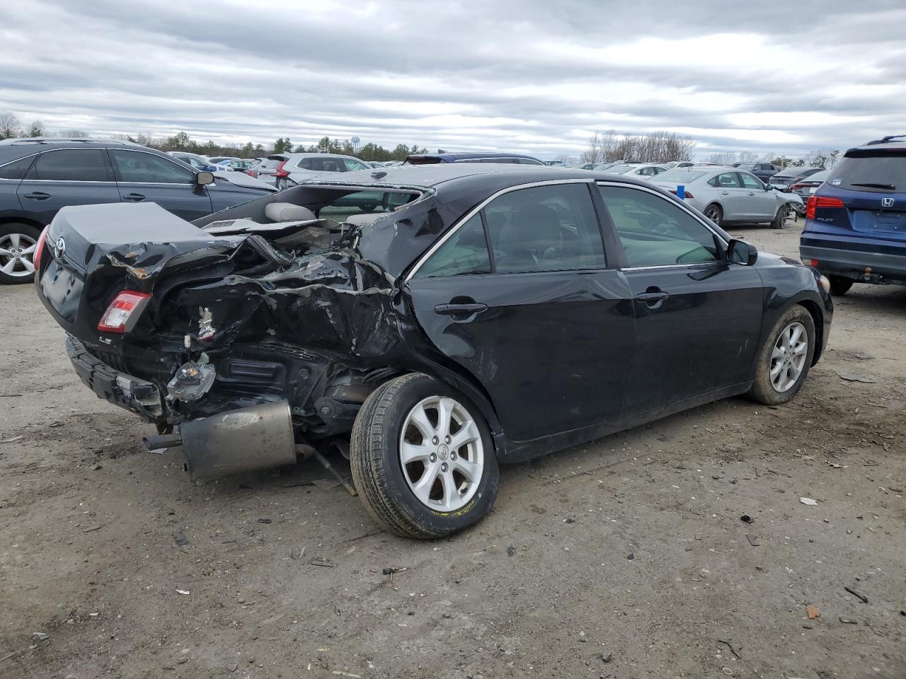2011 Toyota Camry VIN JTNBF3EK2B3005653 Copart auction photo, rear end / side damage thumbnail 3