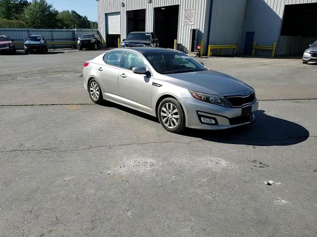 2014 KIA Optima VIN 5XXGN4A77EG329660 Copart auction photo, undercarriage / minor dent/scratches damage thumbnail 11