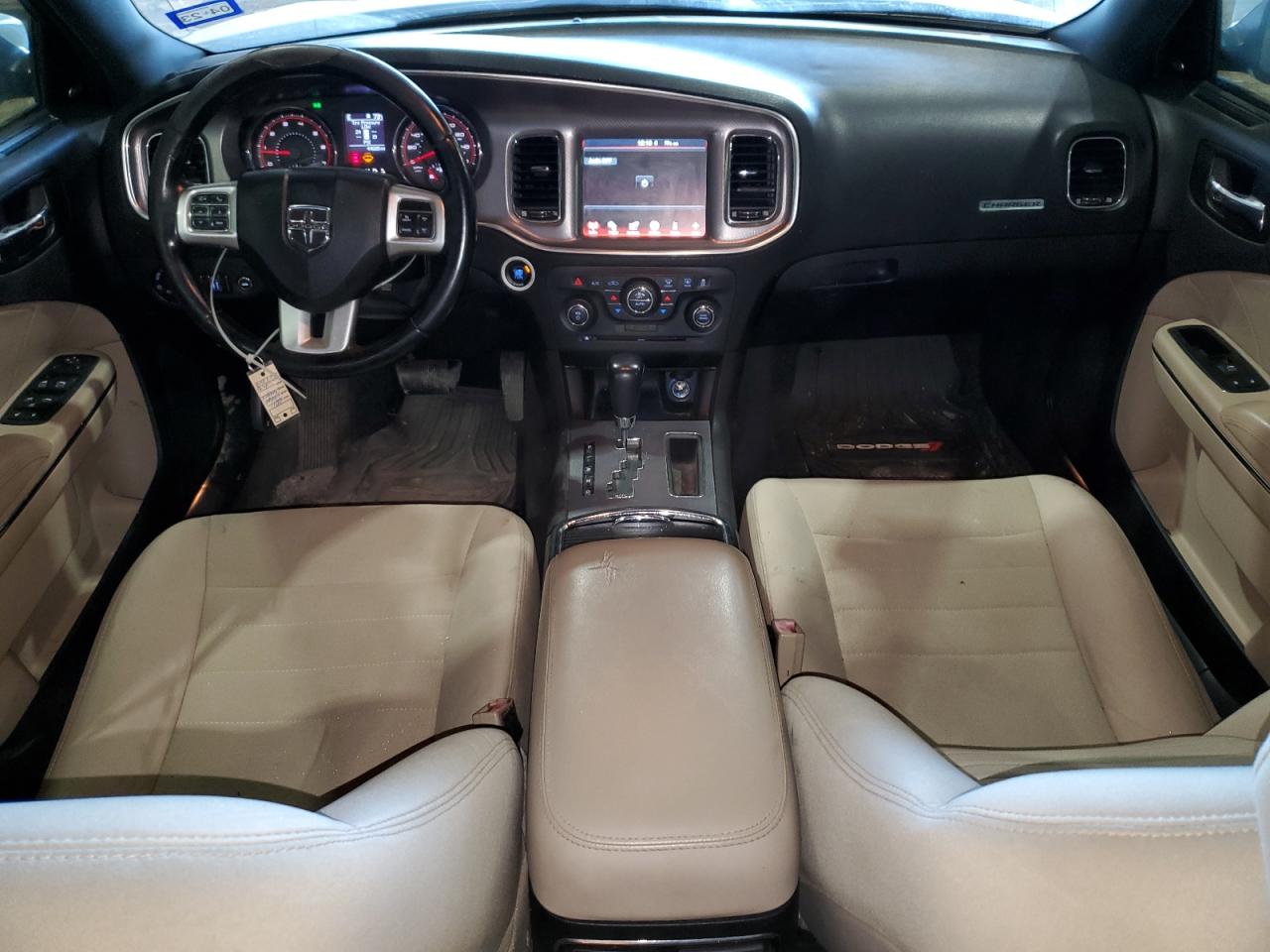 2011 Dodge Charger VIN 2B3CL5CT3BH609509 Copart auction photo, minor dent/scratches damage thumbnail 8