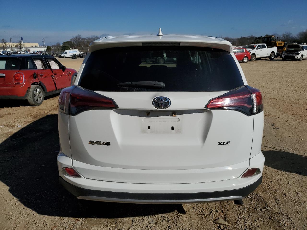 2018 Toyota RAV 4 VIN 2T3WFREV0JW472777 Copart auction photo, front end damage thumbnail 6