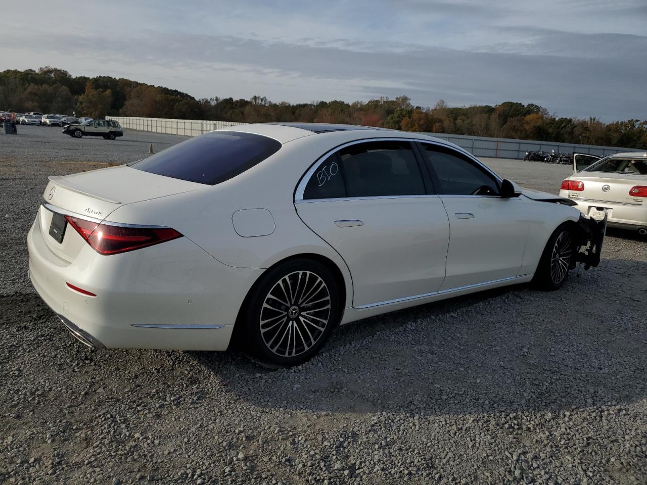 2022 Mercedes-Benz S-klasse VIN W1K6G7GB1NA130267 Copart auction photo, front end damage thumbnail 3