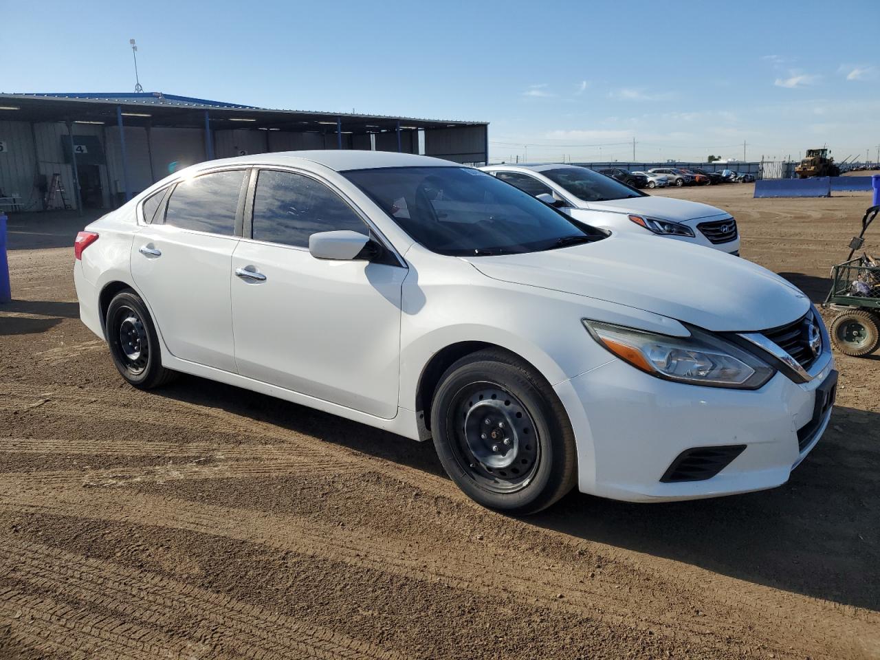 2016 Nissan Altima VIN 1N4AL3AP5GC120836 Copart auction photo, hail damage thumbnail 4