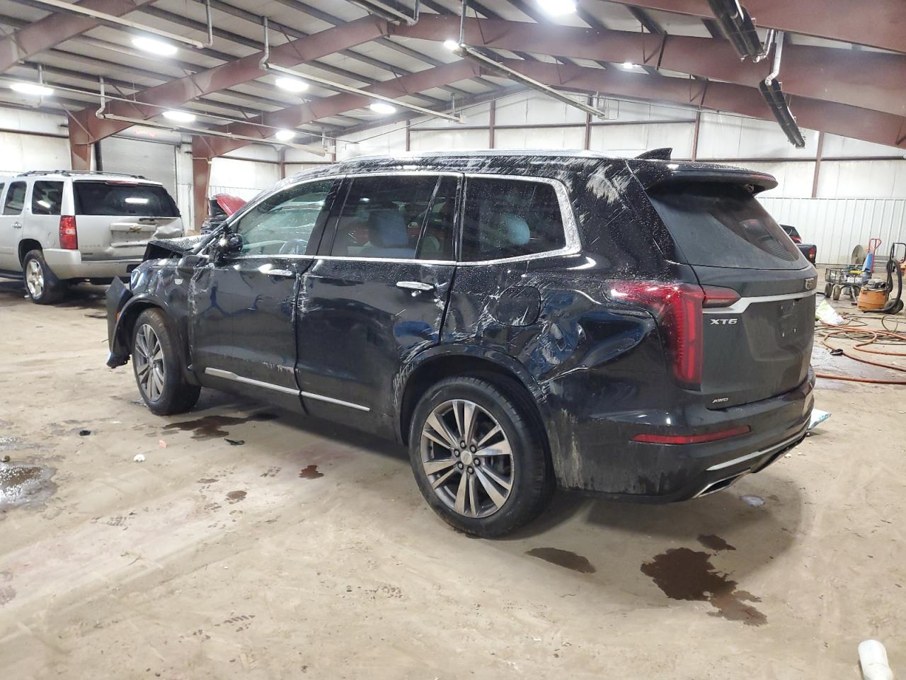 2020 Cadillac XT6 VIN 1GYKPDRS1LZ185069 Copart auction photo, all over / mechanical damage thumbnail 2