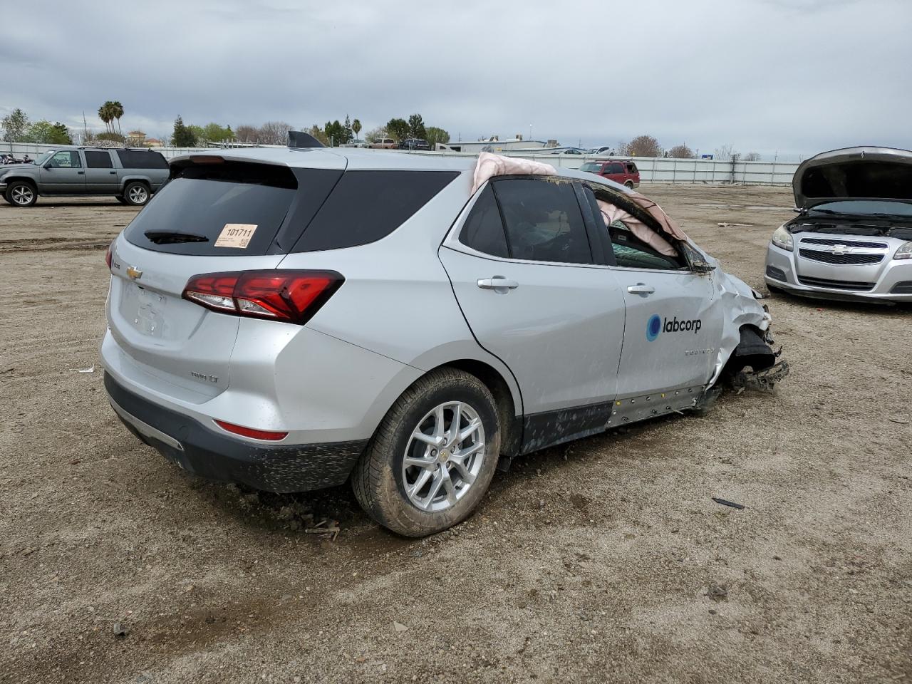 2022 Chevrolet Equinox VIN 2GNAXTEV5N6145224 Copart auction photo, all over damage thumbnail 3