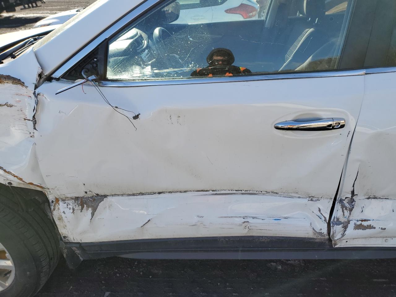2020 Nissan Rogue VIN KNMAT2MV7LP517983 Copart auction photo, side / front end damage thumbnail 7
