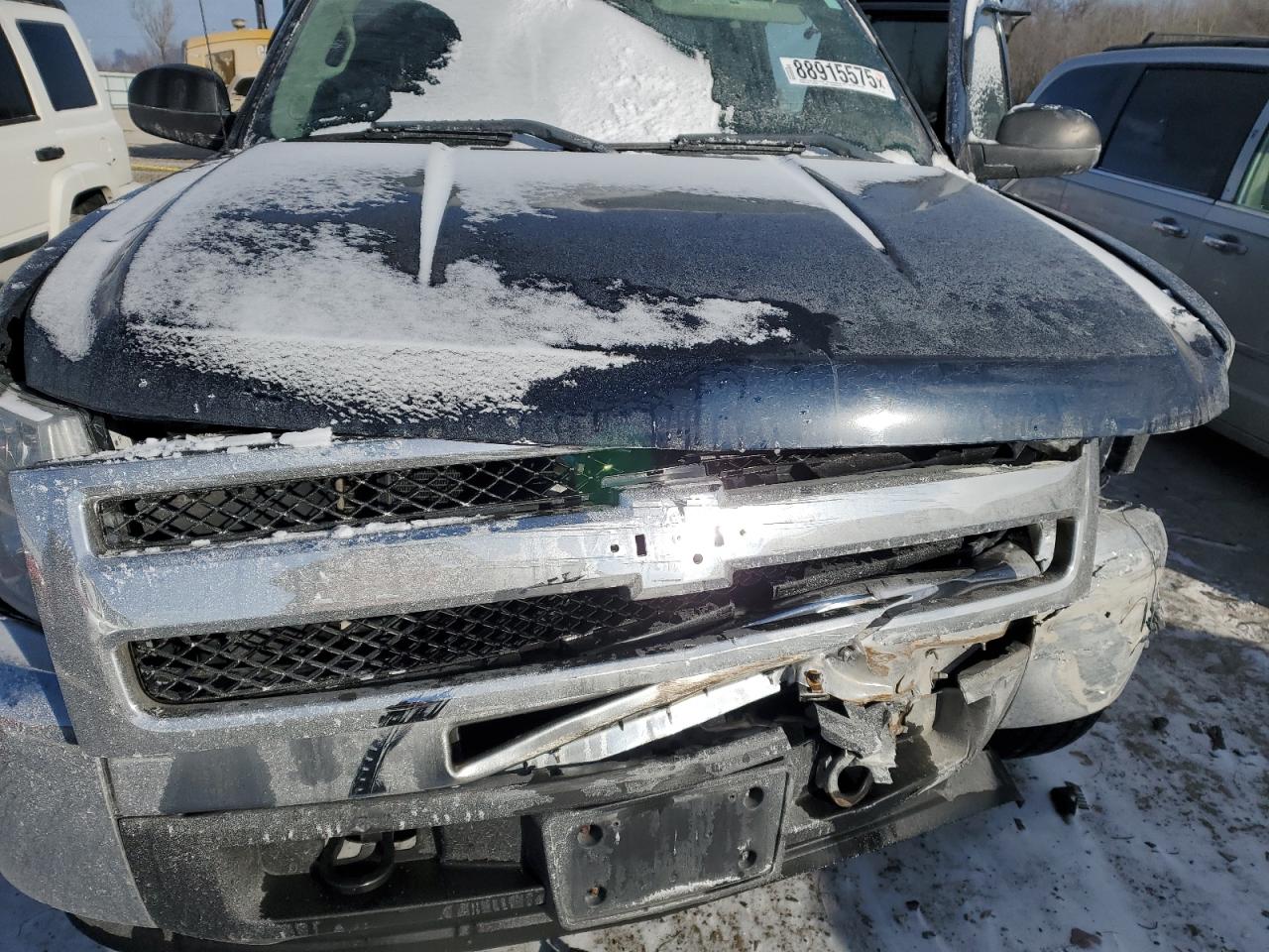 2012 Chevrolet Silverado VIN 1GCRKSE71CZ198574 Copart auction photo, front end damage thumbnail 11