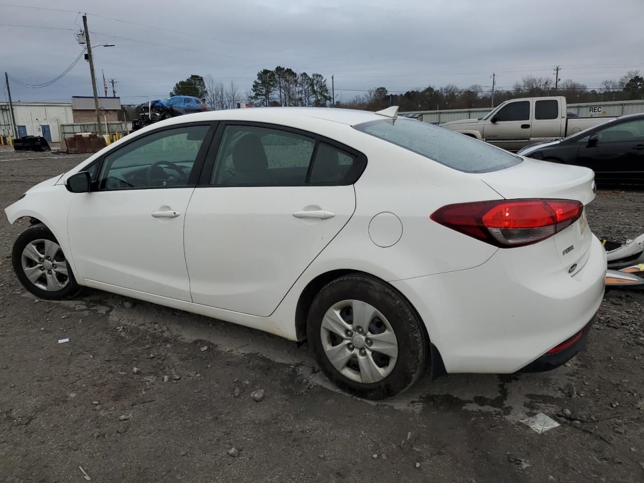 2017 KIA Forte VIN 3KPFK4A74HE075665 Copart auction photo, front end damage thumbnail 2