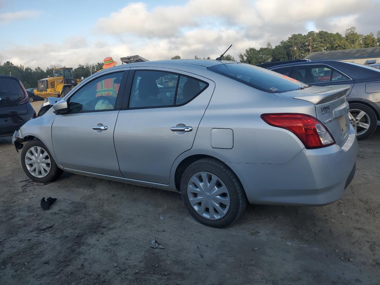 2019 Nissan Versa VIN 3N1CN7AP8KL864838 Copart auction photo, front end damage thumbnail 2