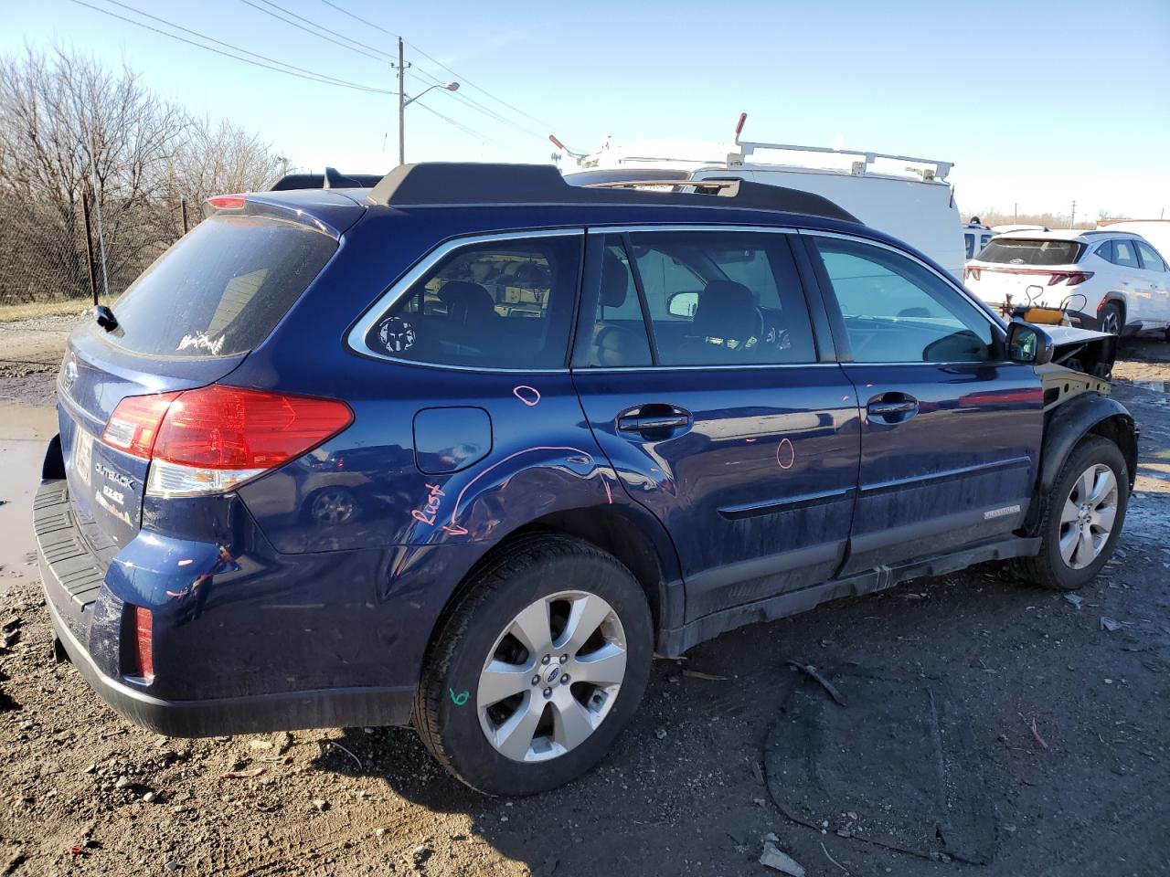 2011 Subaru Outback VIN 4S4BRBKC1B3432899 Copart auction photo, front end / rear end damage thumbnail 3