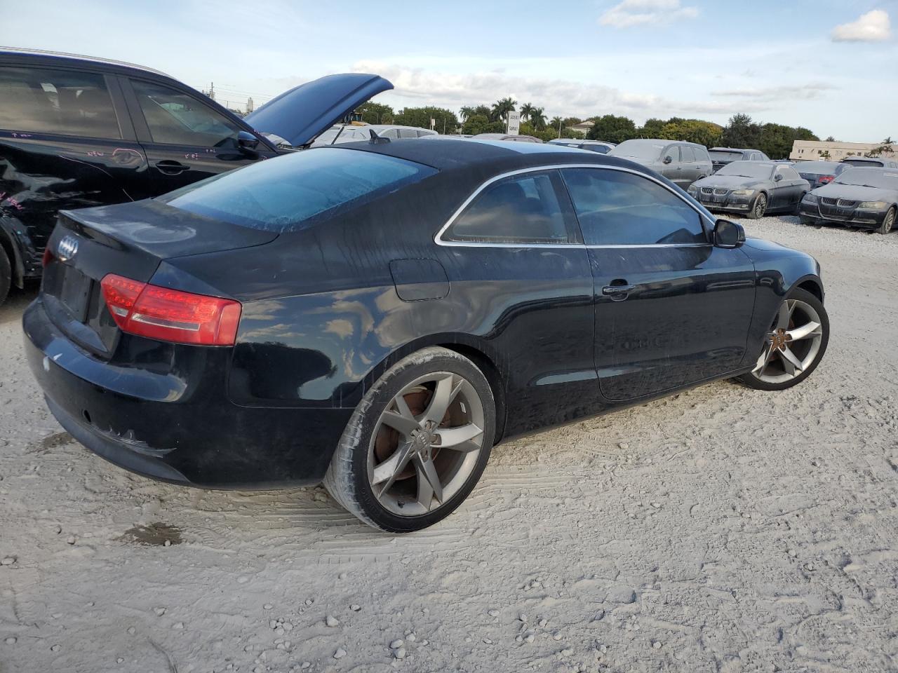 2010 Audi A5 VIN WAURFAFR7AA003049 Copart auction photo, front end damage thumbnail 3