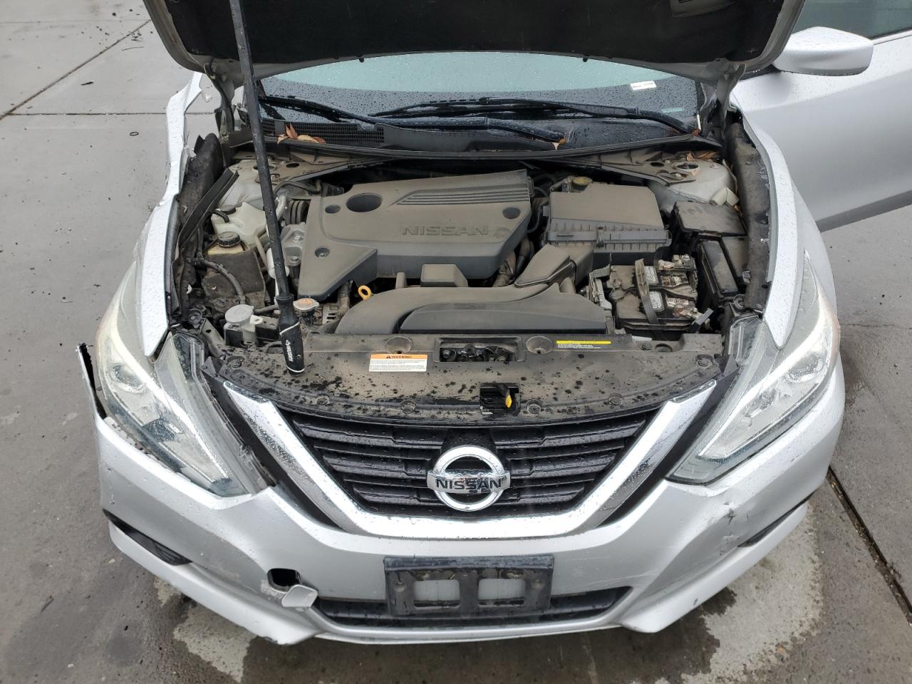 2018 Nissan Altima VIN 1N4AL3AP2JC119473 Copart auction photo, front end / side damage thumbnail 12