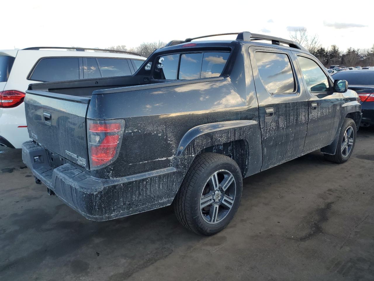 2012 Honda Ridgeline VIN 5FPYK1F72CB453539 Copart auction photo, rear end / front end damage thumbnail 3