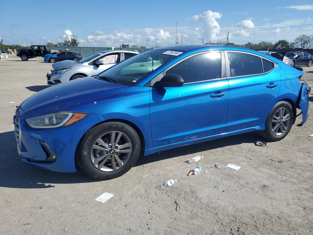 2018 Hyundai Elantra VIN 5NPD84LF0JH231924