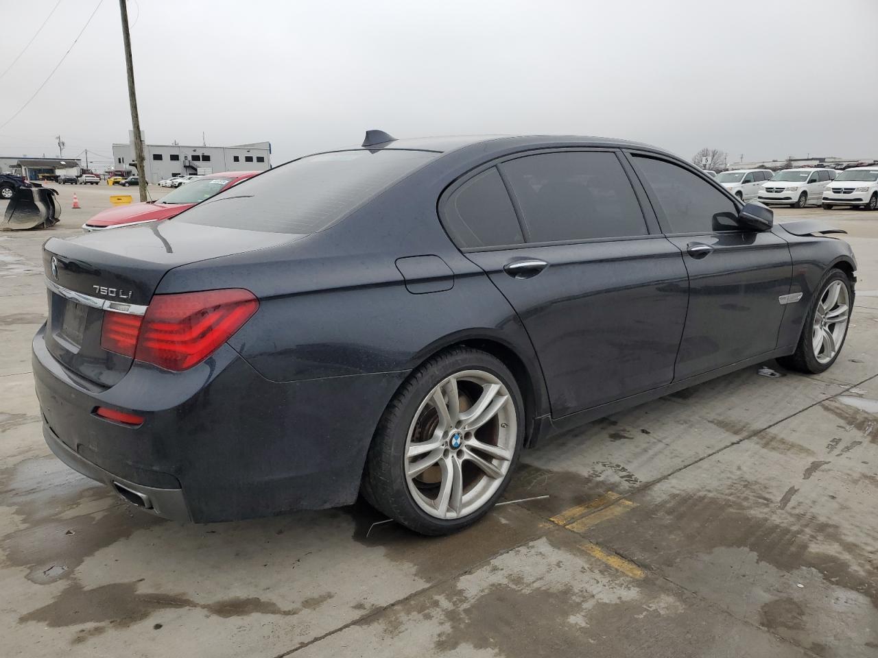 2014 BMW 7er VIN WBAYE8C56ED134485 Copart auction photo, front end damage thumbnail 3
