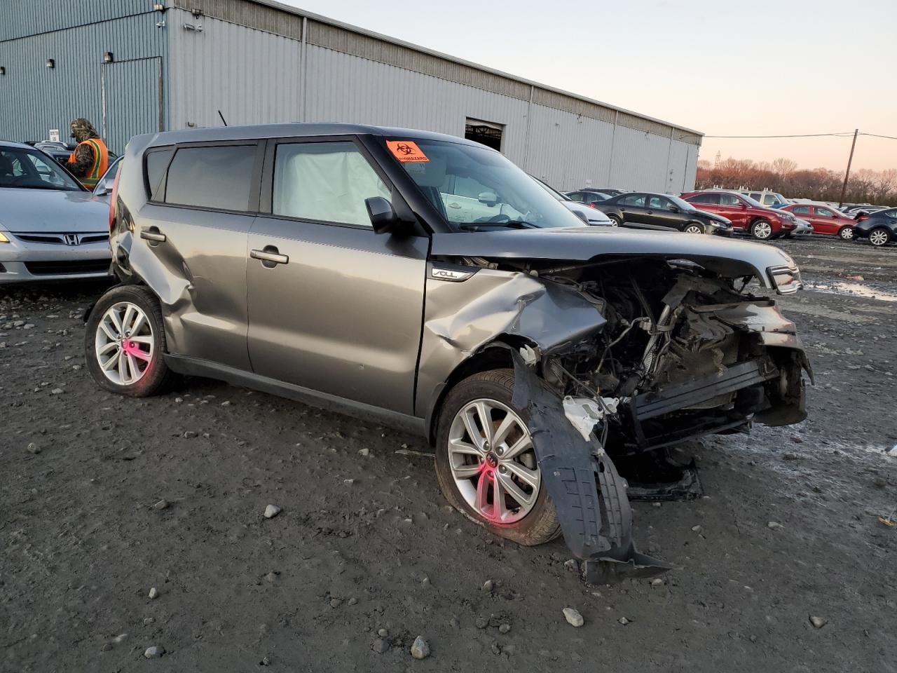 2017 KIA Soul VIN KNDJP3A57H7463171 Copart auction photo, front end damage thumbnail 4
