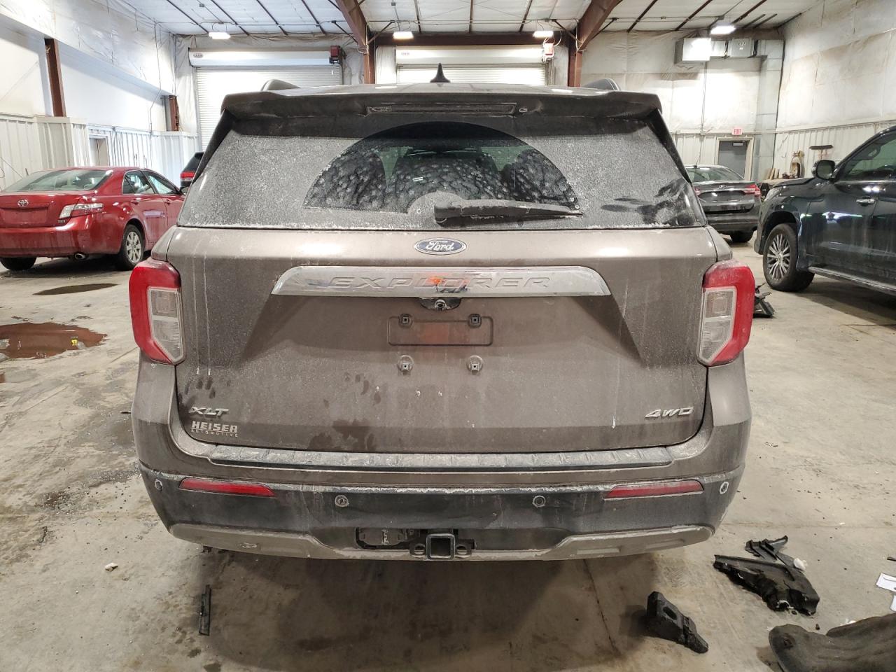 2021 Ford Explorer VIN 1FMSK8DH2MGB77286 Copart auction photo, front end damage thumbnail 6