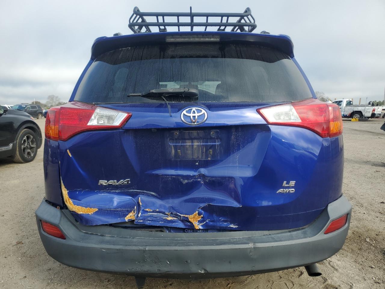 2015 Toyota RAV 4 VIN 2T3BFREV5FW387424 Copart auction photo, all over damage thumbnail 6