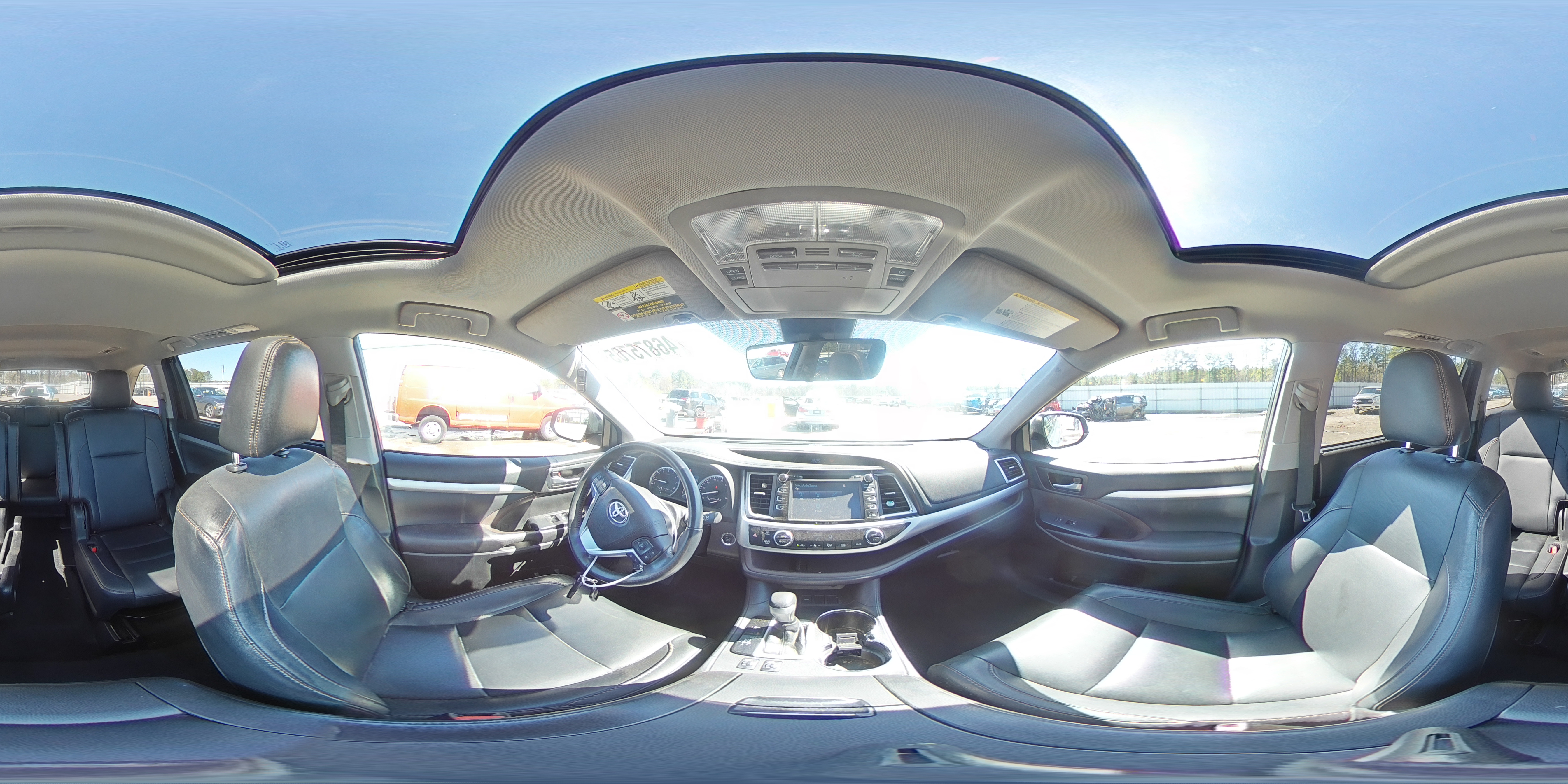 2017 Toyota Highlander VIN 5TDKZRFH1HS523116 Copart auction photo, rear end damage thumbnail 16