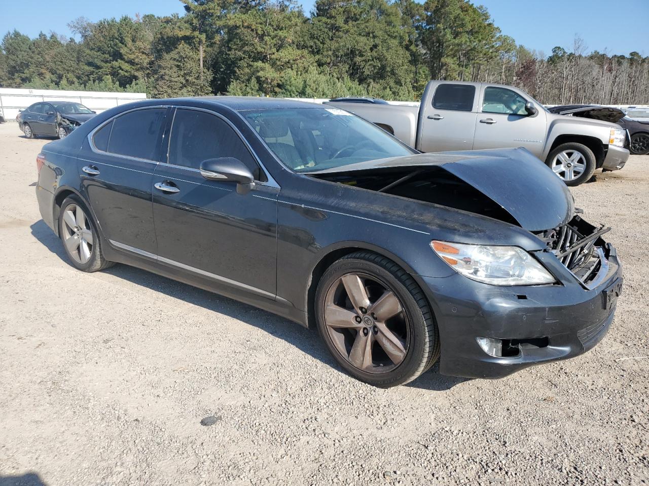 2011 Lexus LS VIN JTHBL5EF2B5105704 Copart auction photo, front end damage thumbnail 4
