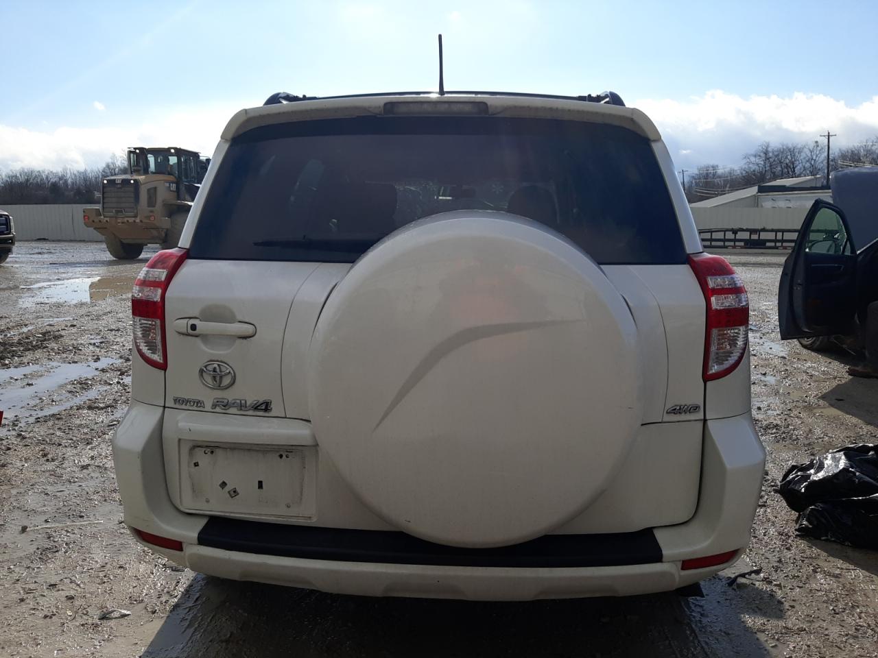 2010 Toyota RAV 4 VIN JTMDF4DV0A5020623 Copart auction photo, front end damage thumbnail 6