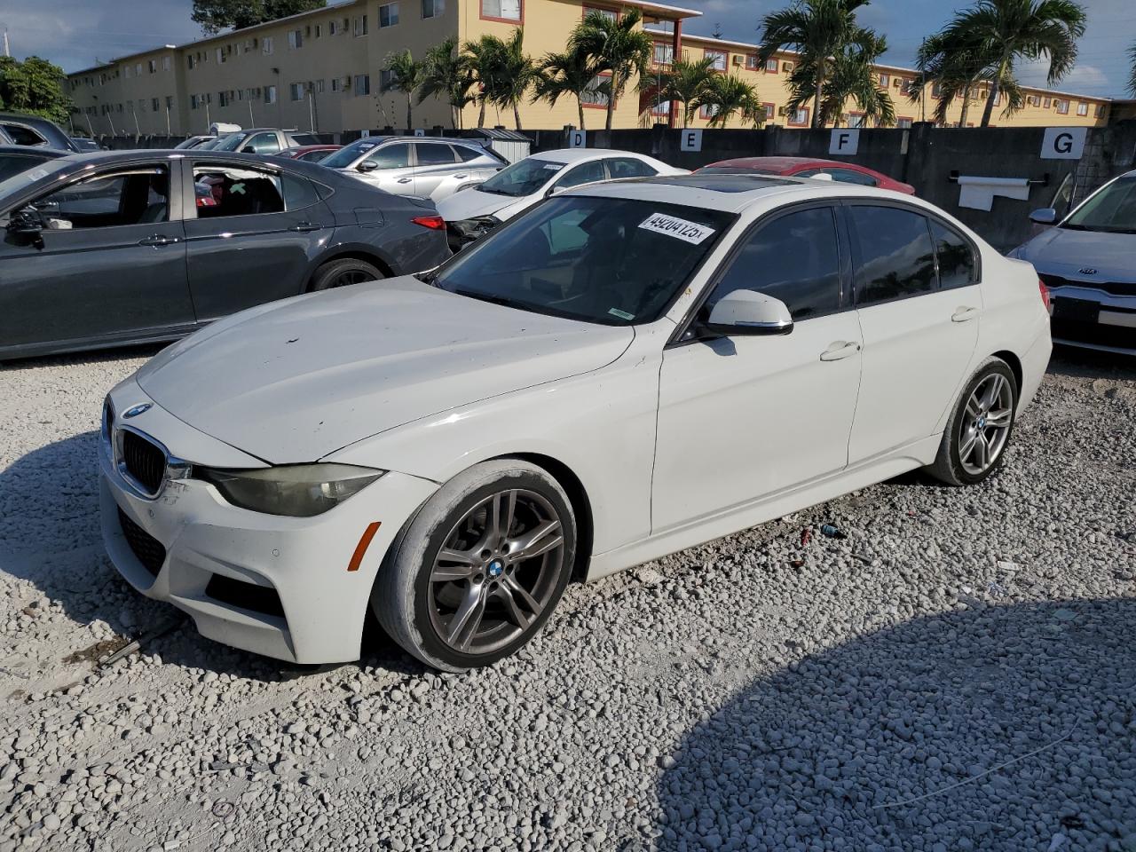 2013 BMW 3er VIN WBA3C1C5XDK104391