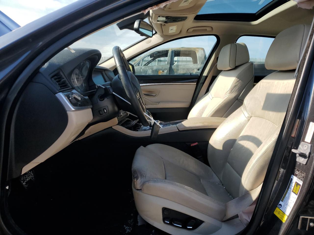2012 BMW 5er VIN WBAFR7C51CC813394 Copart auction photo, front end / side damage thumbnail 7