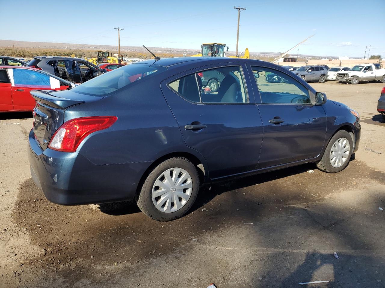 2015 Nissan Versa VIN 3N1CN7AP4FL825198 Copart auction photo, rear end / top/roof damage thumbnail 3