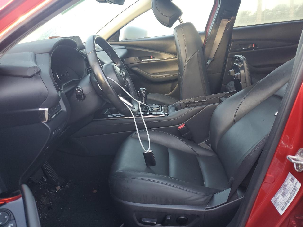 2021 Mazda CX-30 VIN 3MVDMBCL7MM269203 Copart auction photo, water/flood damage thumbnail 7