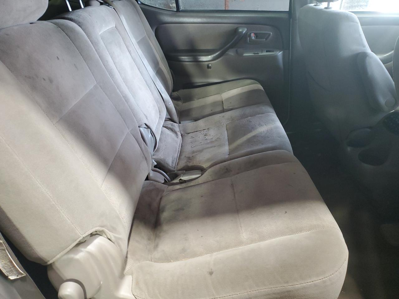 2007 Toyota Sequoia VIN 5TDBT44A07S281900 Copart auction photo, normal wear / minor dent/scratches damage thumbnail 11