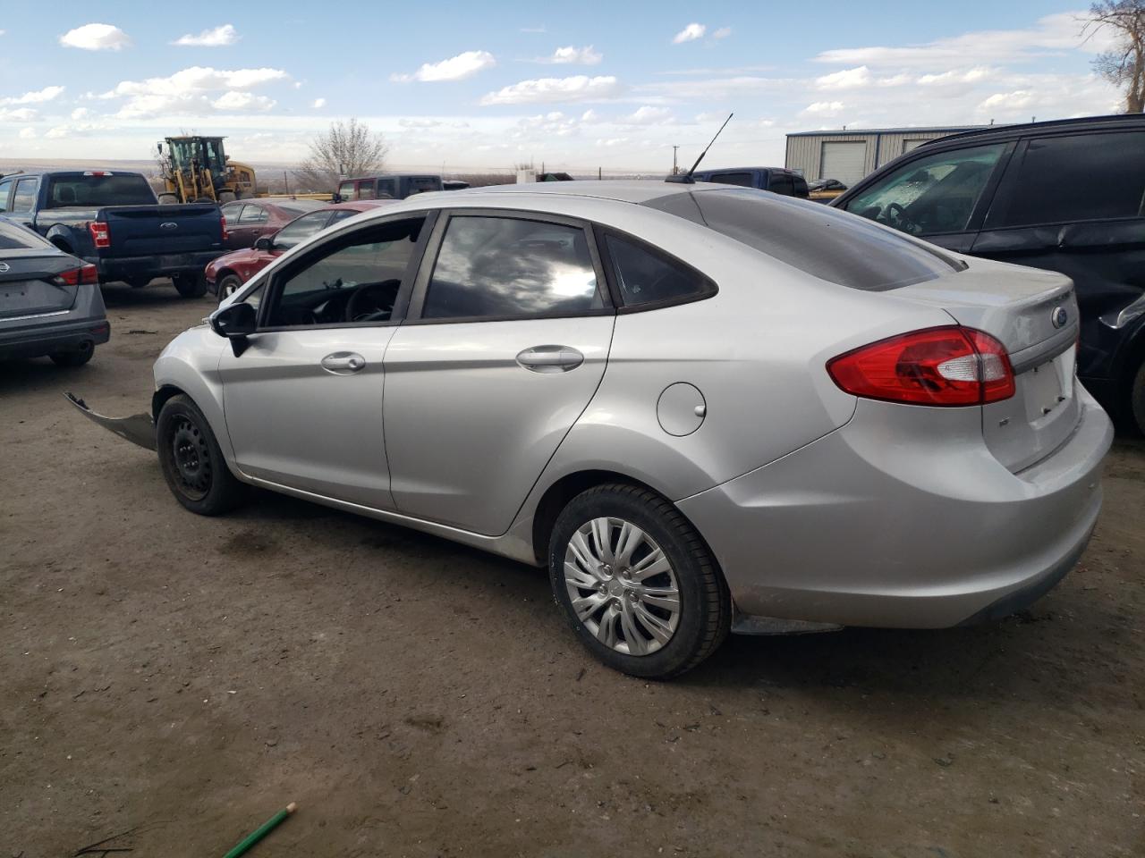 2011 Ford Fiesta VIN 3FADP4BJ1BM159089 Copart auction photo, front end damage thumbnail 2