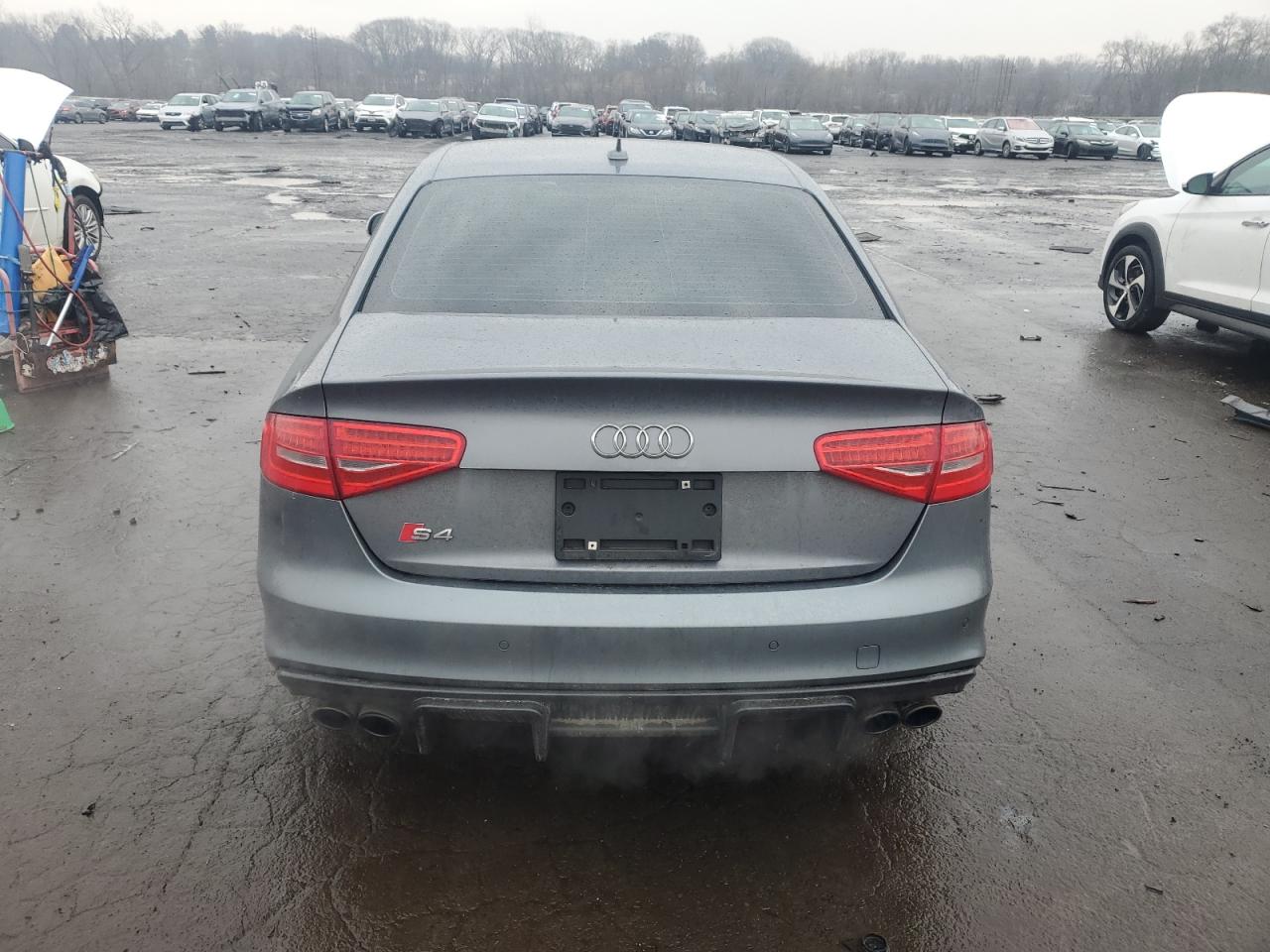 2014 Audi RS4 VIN WAUKGAFL4EA083149 Copart auction photo, front end damage thumbnail 6